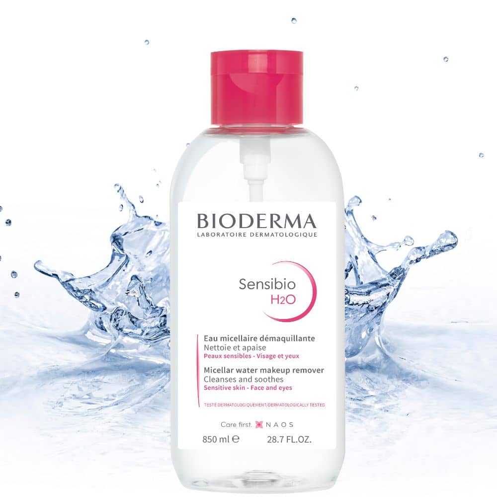 ماء ميسيلار سينسيبيو إتش تو أو (Sensibio H2O) من بيوديرما، وهو منظف ومزيل للمكياج مصمم خصيصاً للبشرة الحساسة. 